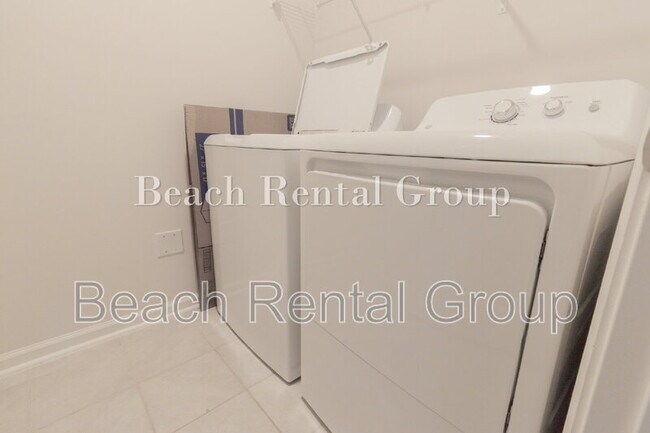 Building Photo - 246 Marauder Dr