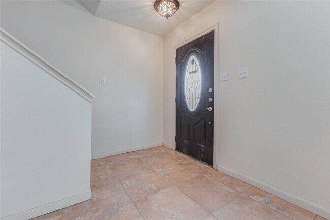 Building Photo - 22618 Dabney Manor Ln