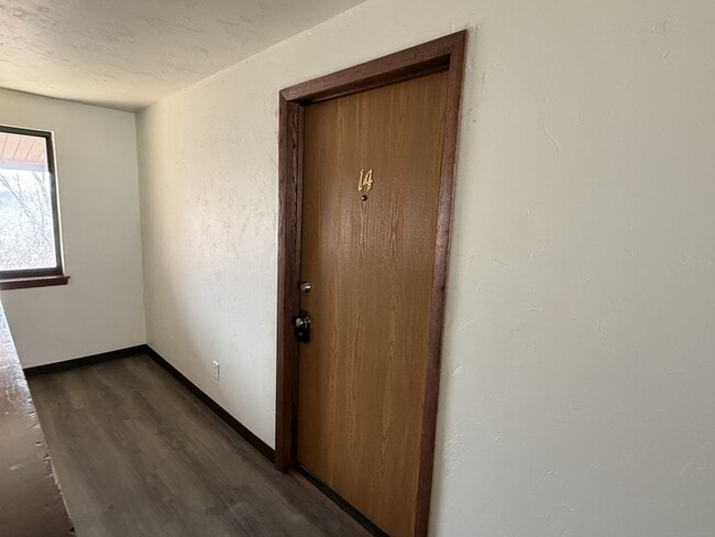 Building Photo - 2752 Humboldt Rd