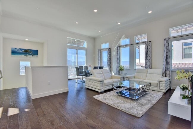 Building Photo - 3089 Valley of Hearts Delight Pl