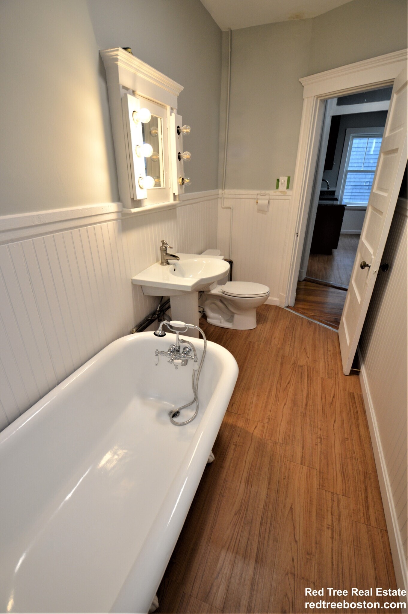 Building Photo - 82 Montebello Rd