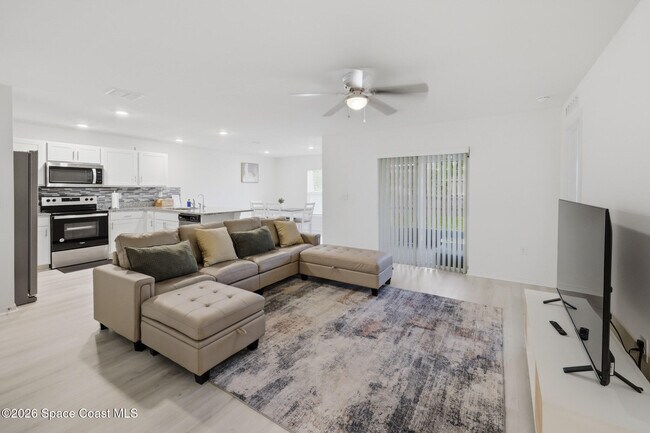 Building Photo - 2646 San Filippo Dr SE