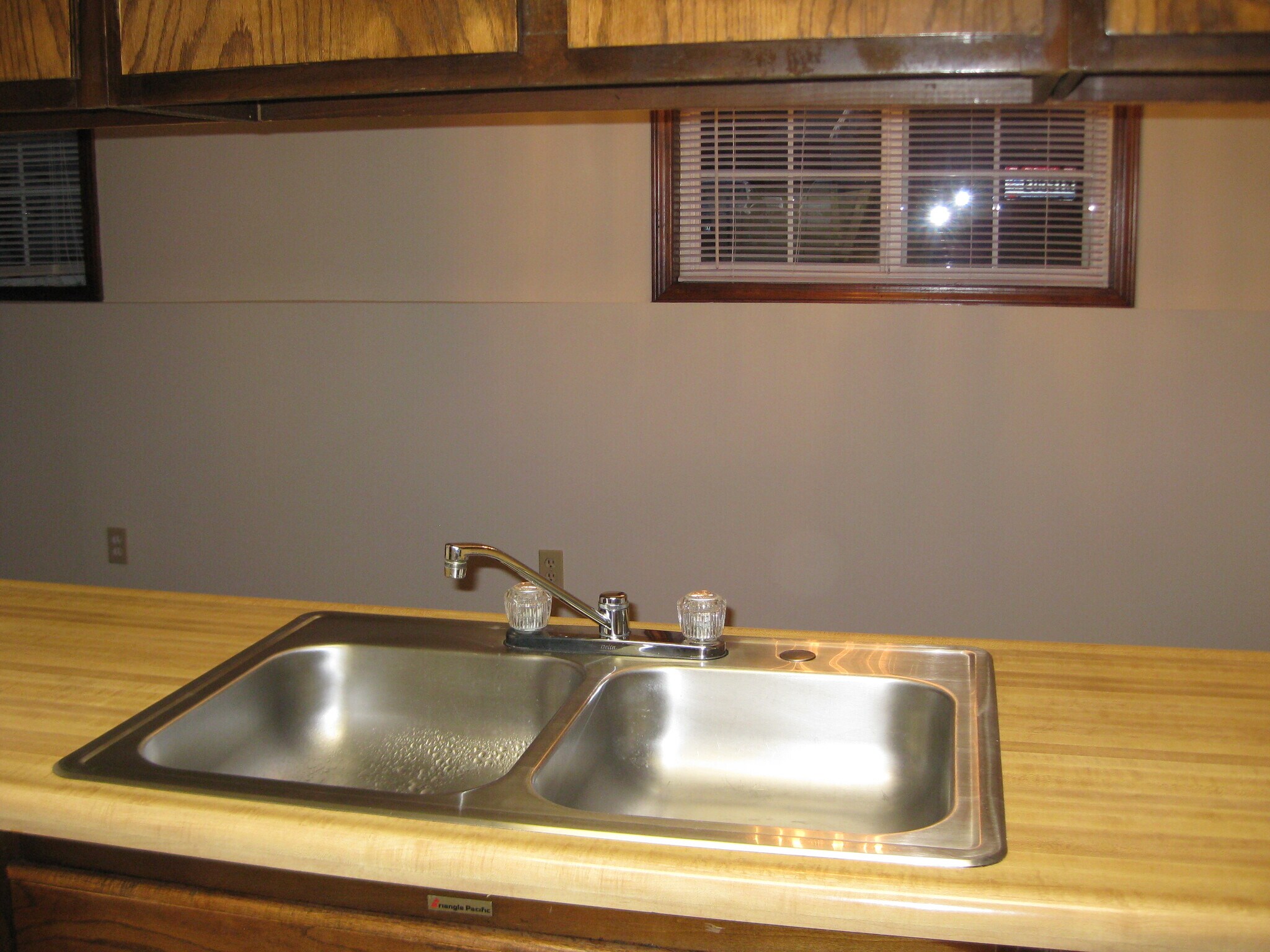 Building Photo - 260 Wilbur Dr NE