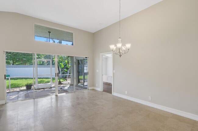 Building Photo - 7546 Ironbridge Cir