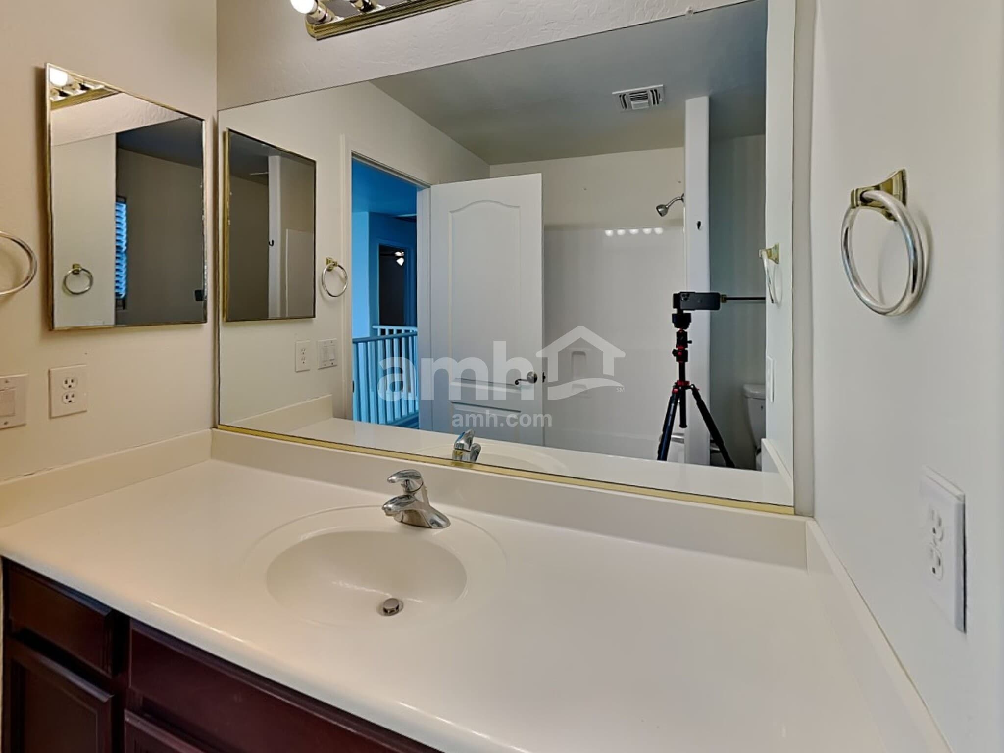 Building Photo - 17781 W Andora St