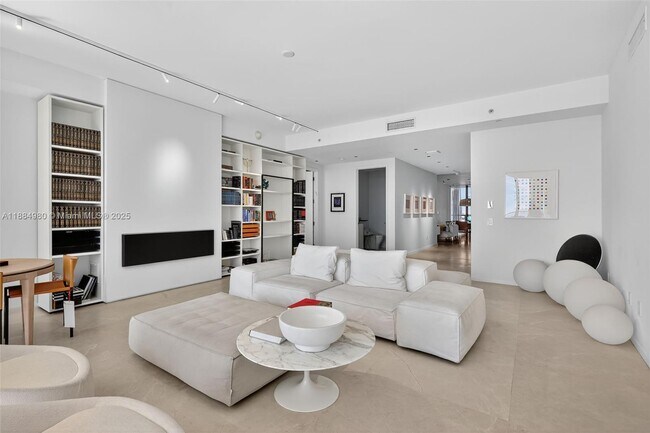 Building Photo - 9705 Collins Ave
