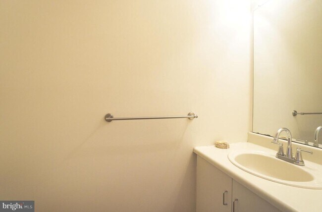 Building Photo - 306 Pimlico Way