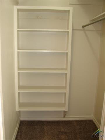 Building Photo - 423 Top Hill Dr