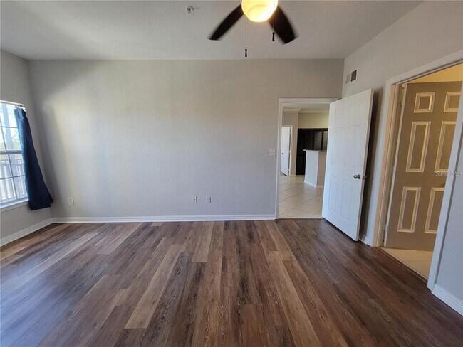 Building Photo - 4306 Bayside Village Dr