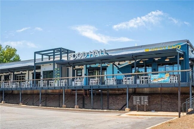 Building Photo - 943 Rose Cir SW