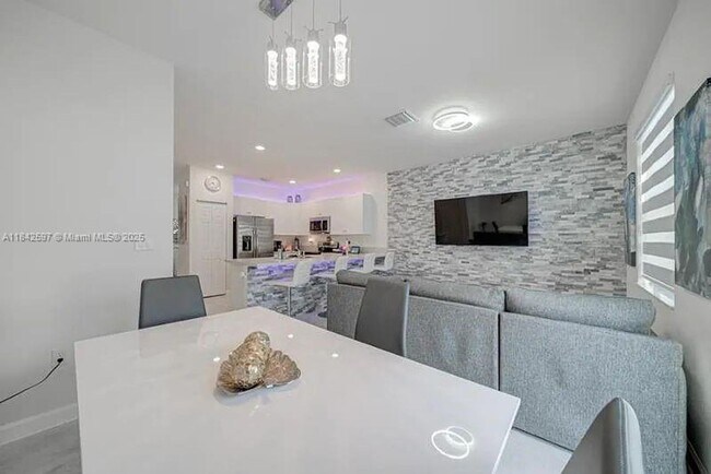 Building Photo - 3371 W 106th Terrace