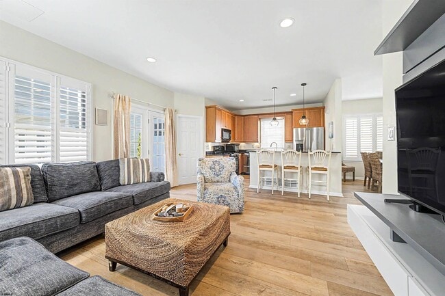 Building Photo - 2 S Coolidge Ave