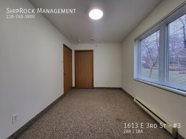 Building Photo - Windsor Estates