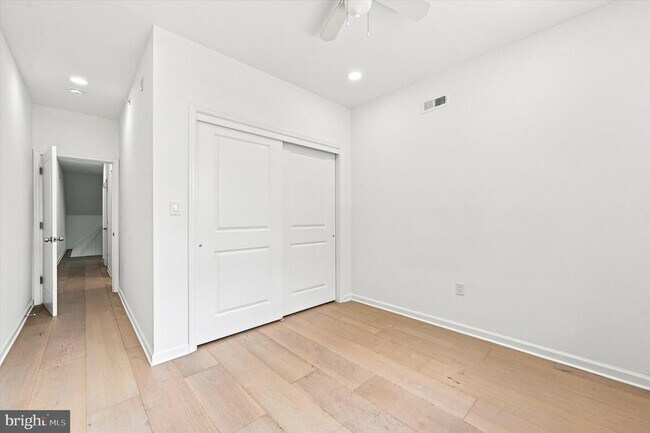 Building Photo - 1644 N Marshall St