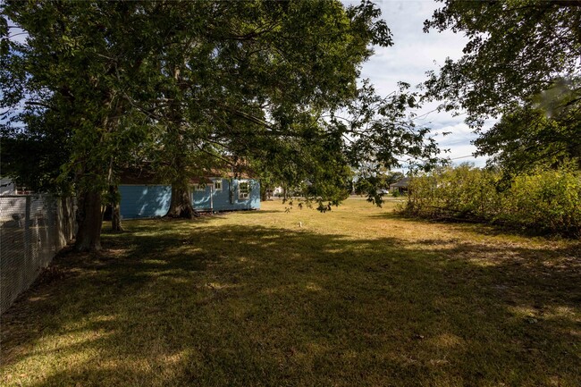 Building Photo - 2978 Goliad St