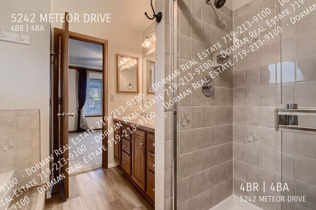 Building Photo - 5242 Meteor Dr