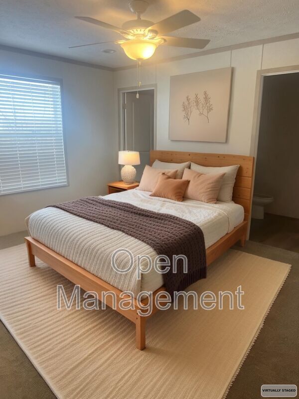 Building Photo - 825 1st Ave E