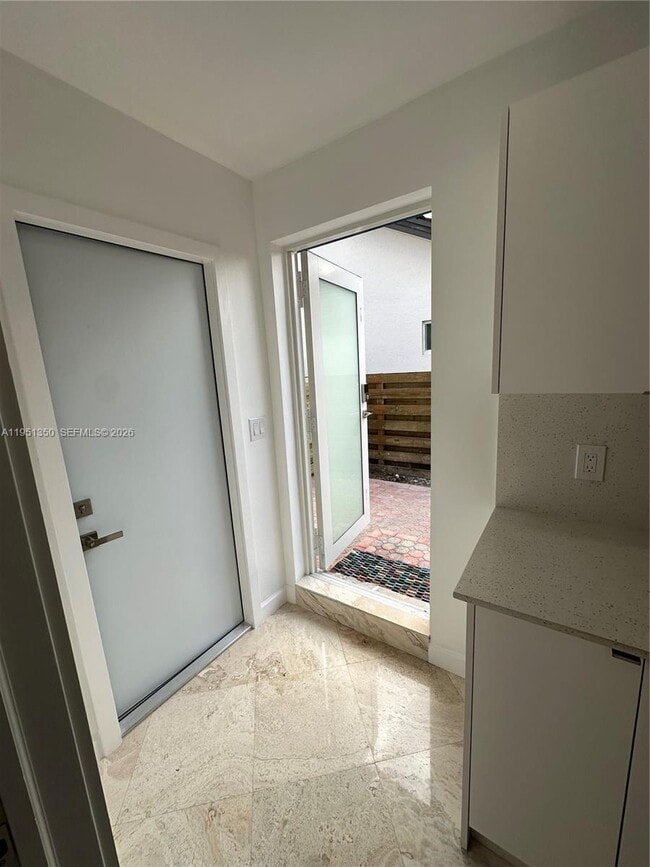 Building Photo - 10443 SW 129th Pl