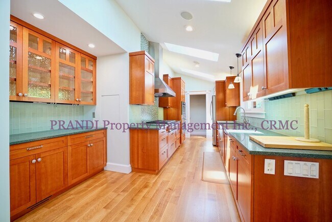 Building Photo - "COMING SOON" Impeccable Quality In This G...