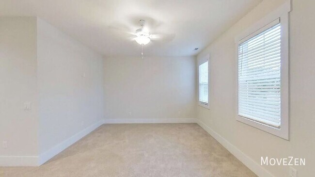 Building Photo - 6504 Oak Canopy Dr
