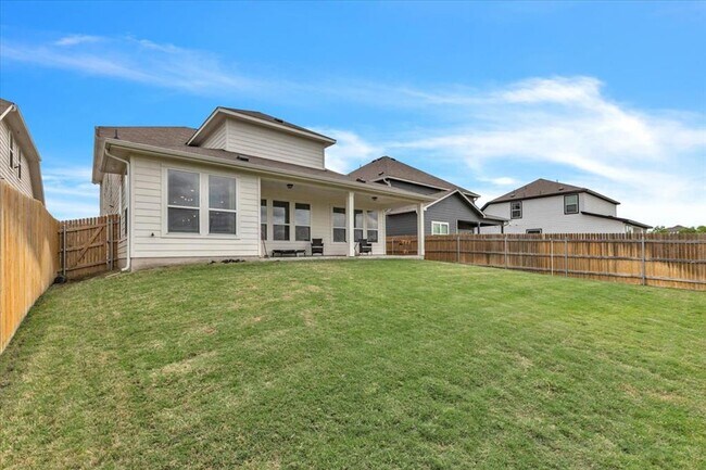 Building Photo - 17608 Penfolds Dr