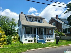 Building Photo - 5011 Hamilton Blvd