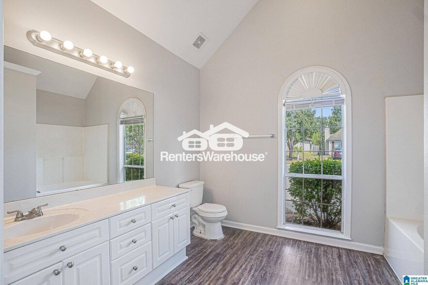 Building Photo - 139 Flagstone Ln