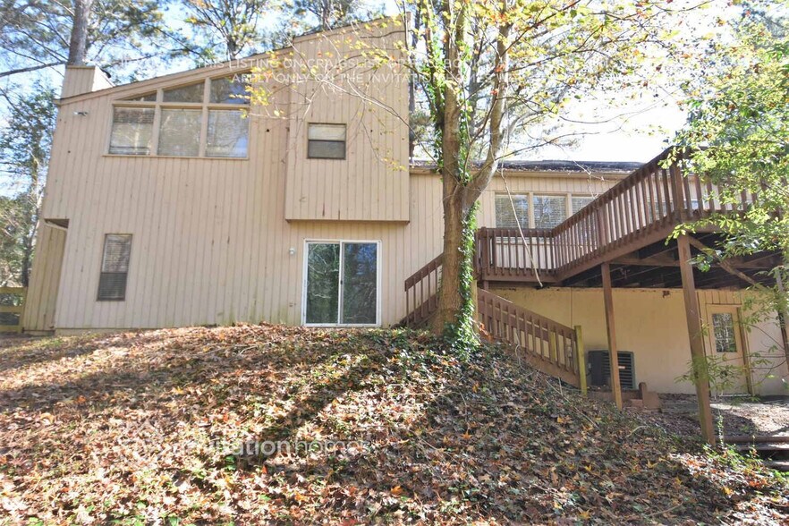 Building Photo - 10780 Shagbark Trail