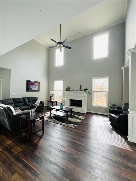 Building Photo - 7437 Fireside Ln