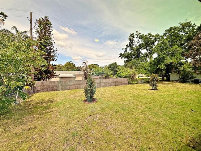 Building Photo - 5023 Old Cheney Hwy