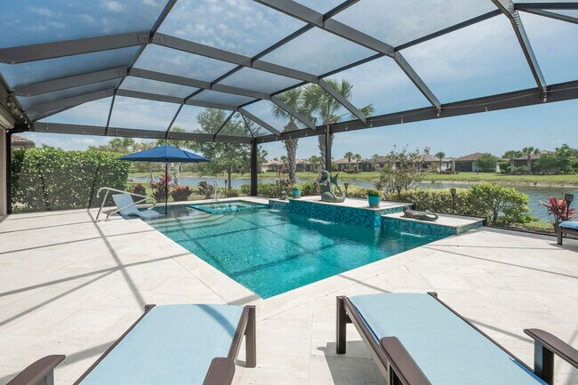 Building Photo - 13871 Miranese St