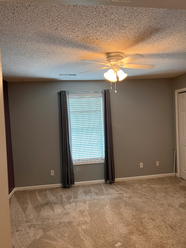 Building Photo - 44 Tulip Grove Cir