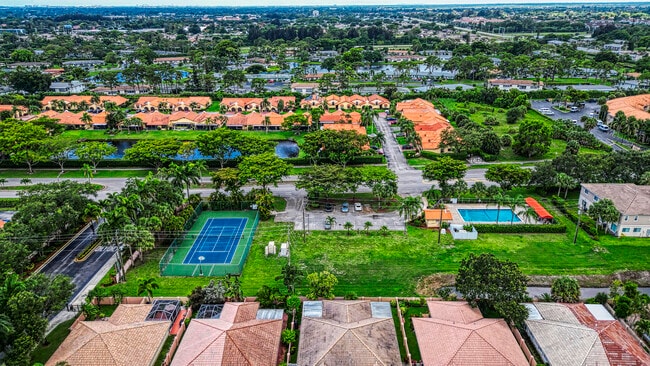 Building Photo - 13255 Royale Sabal Ct