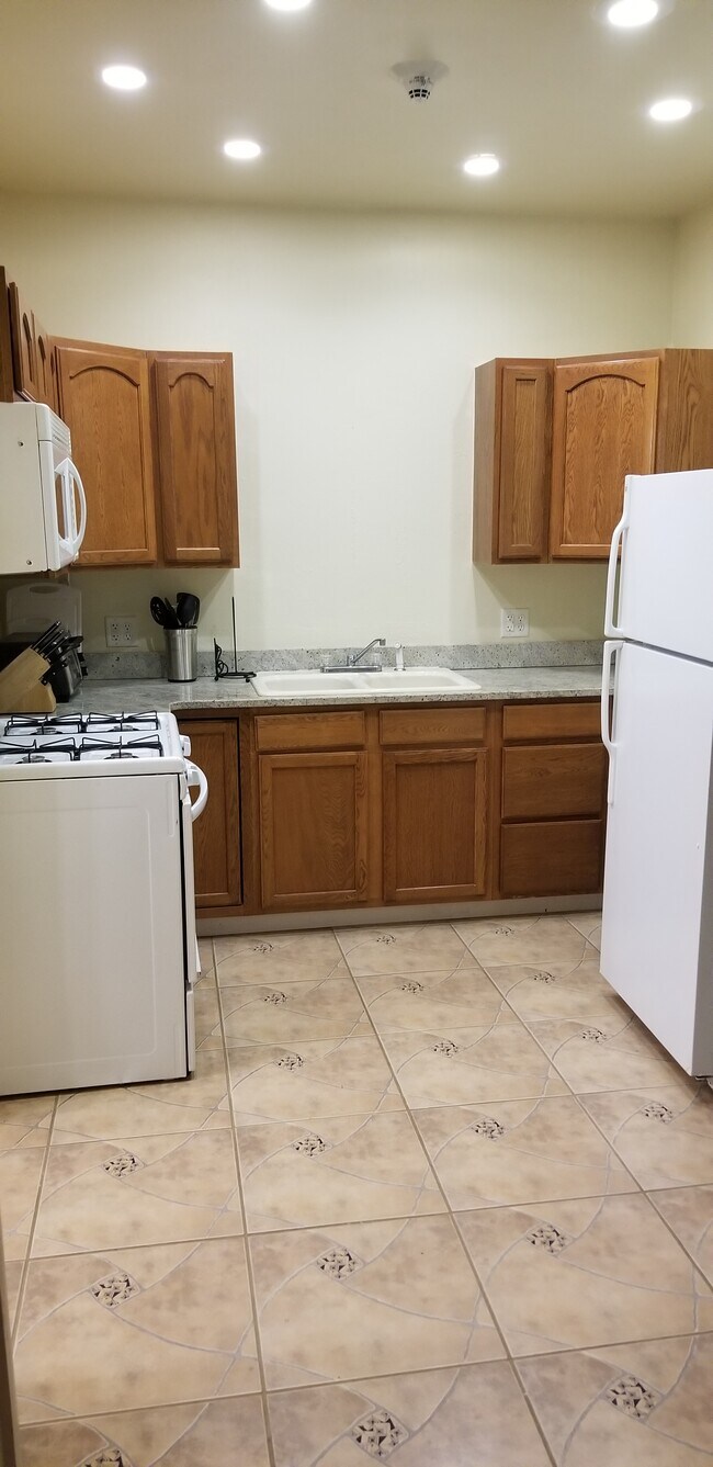 Kitchen - Buckley Apartments