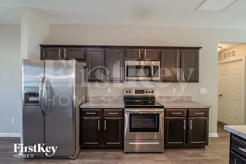 Building Photo - 1366 Sarahs Landing Dr