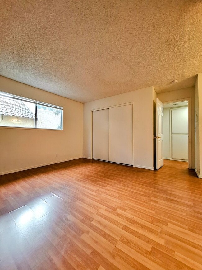 Building Photo - Beautiful 2bd Condo In Gated Community With Pool, Gym, and On-site Laundry