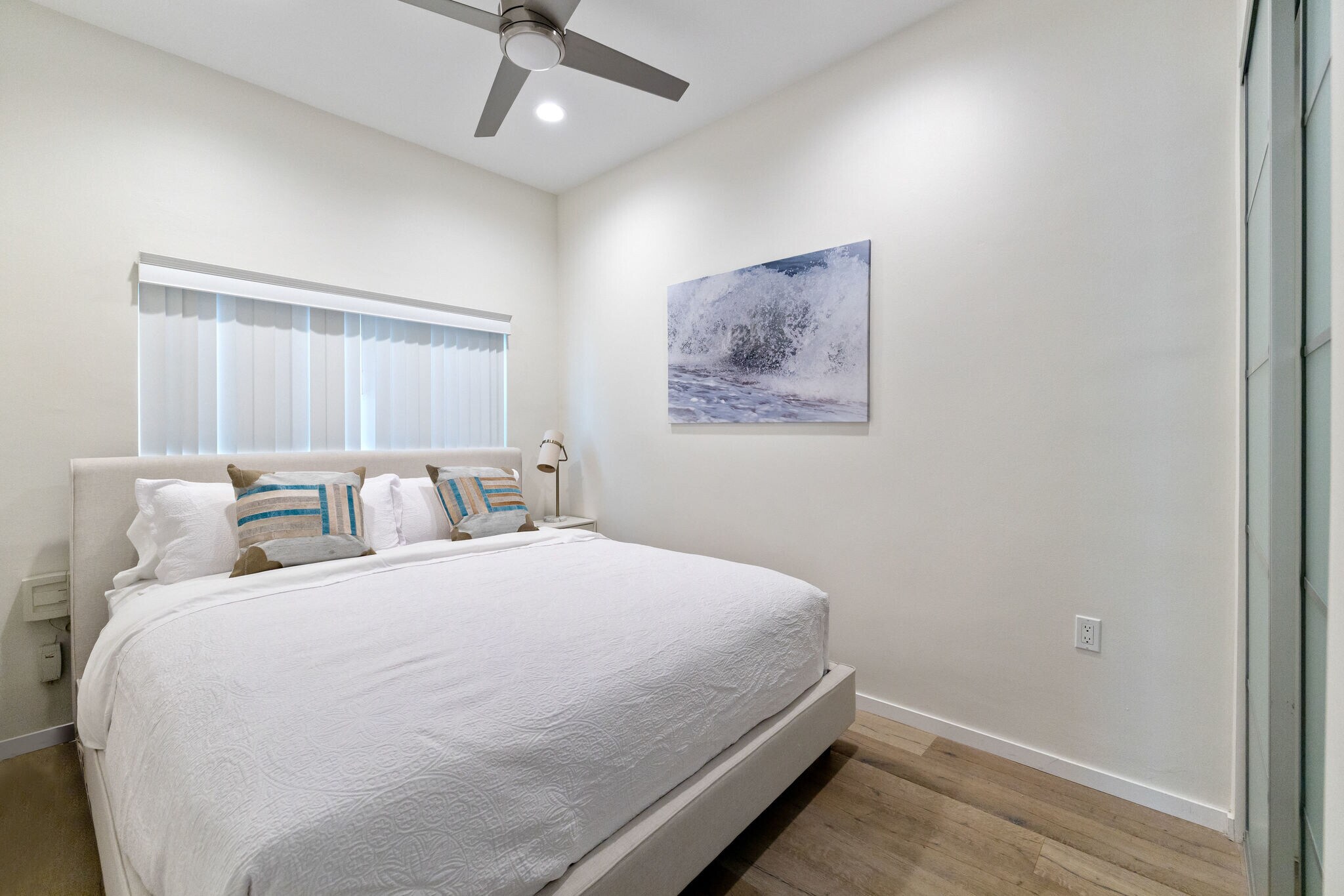 Building Photo - 131 Gull St