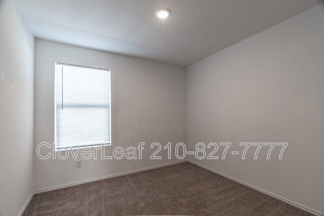 Building Photo - 5867 Coahulia Rdg