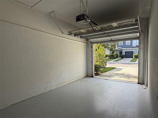 Building Photo - 4530 Amberly Oaks Ct