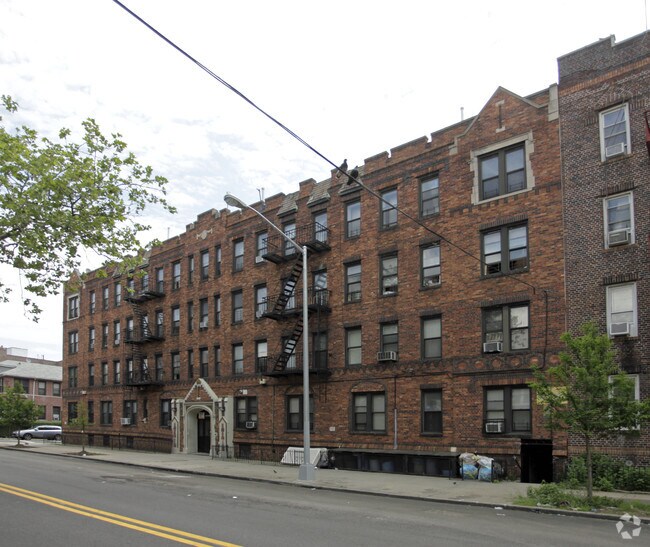 Building Photo - 1026-1030 Willmohr St