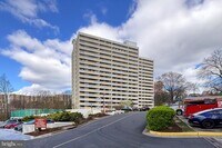 Building Photo - 6101 Edsall Rd