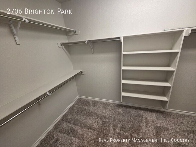 Building Photo - 2706 Brighton Park