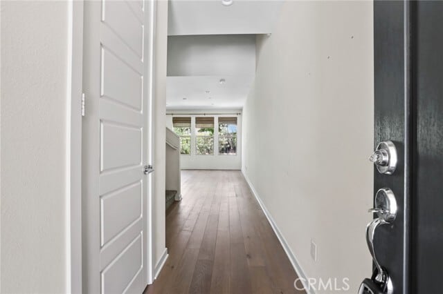 Building Photo - 216 Finch