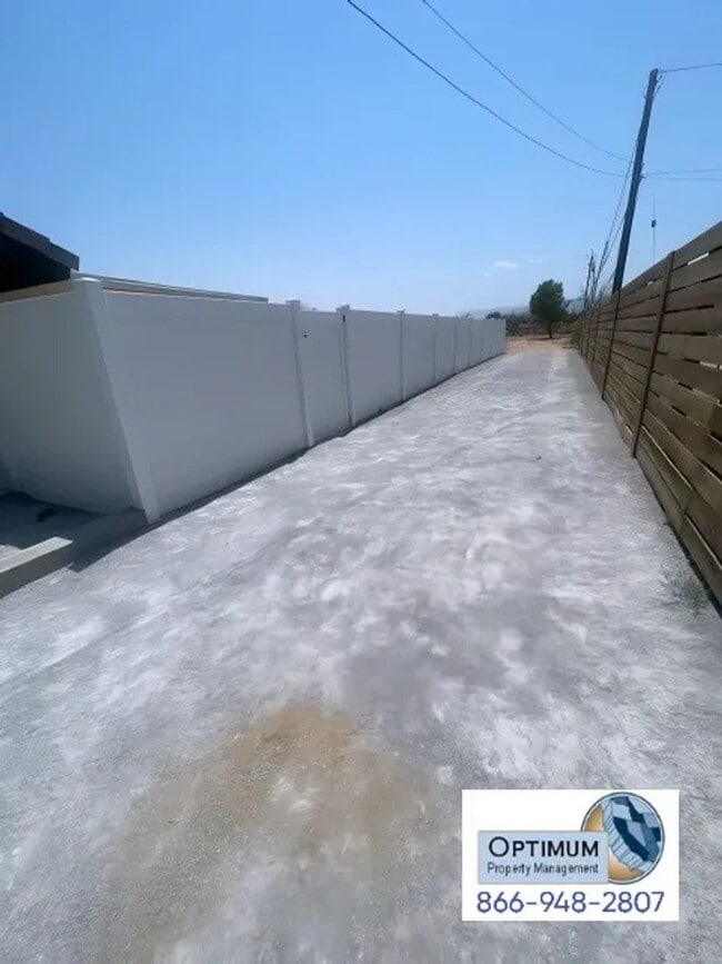 Building Photo - Charming 1 Bedroom, 1 Bath ADU – Private Y...
