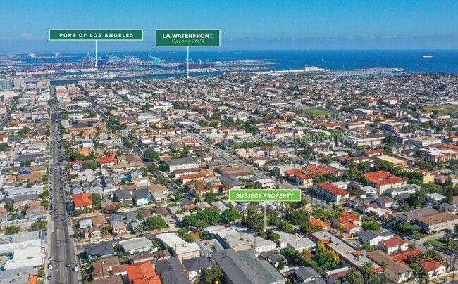 Building Photo - 807 Oro Terrace