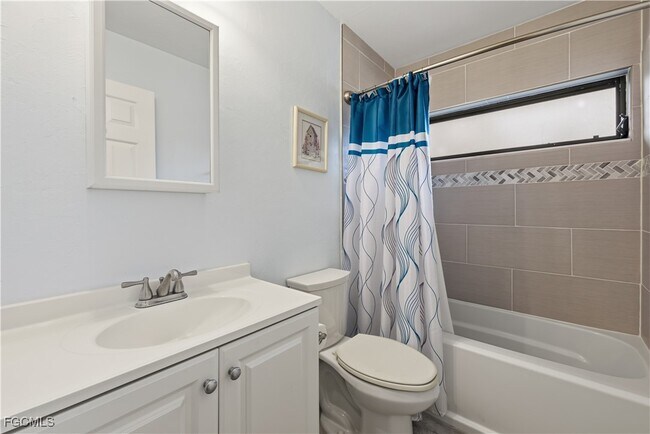 Building Photo - 5829 Wild Fig Ln