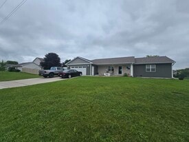 Building Photo - 1230 Spartan Rd