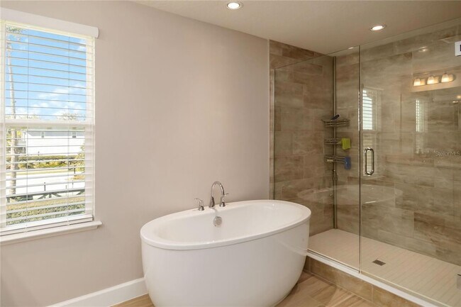 Building Photo - 3663 Arbordale Lp