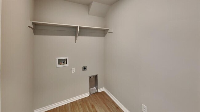 Building Photo - 2904 Campfire Dr