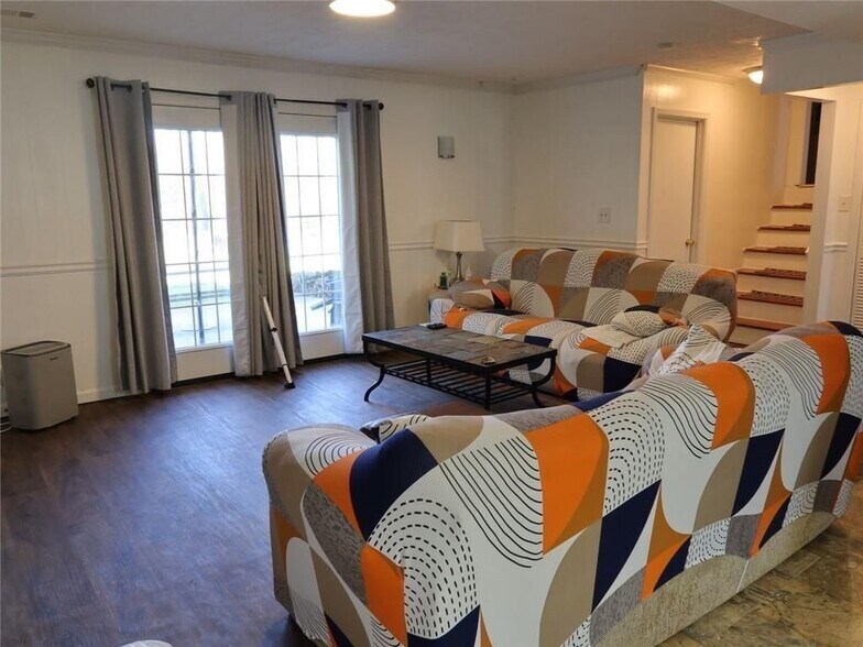 Building Photo - 651 Mincey Woods Ct